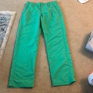 Under armor green golf pants size 10